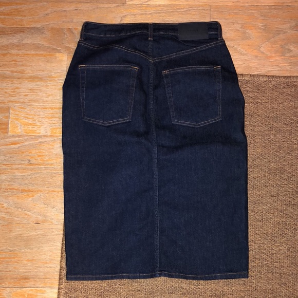 &DENIM size 8 Dark Blue Stretchy Denim Skirt $69 NEW - Picture 15 of 16
